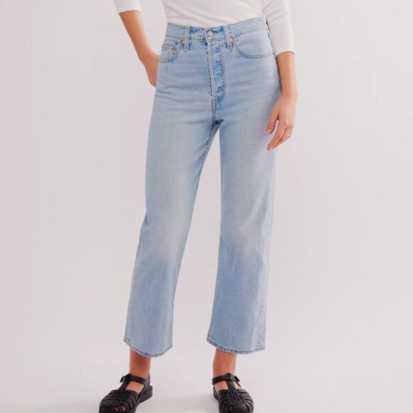 LEVI'S Ribcage Straight Jeans in Light Blue Wash 26 - Picture 1 of 4